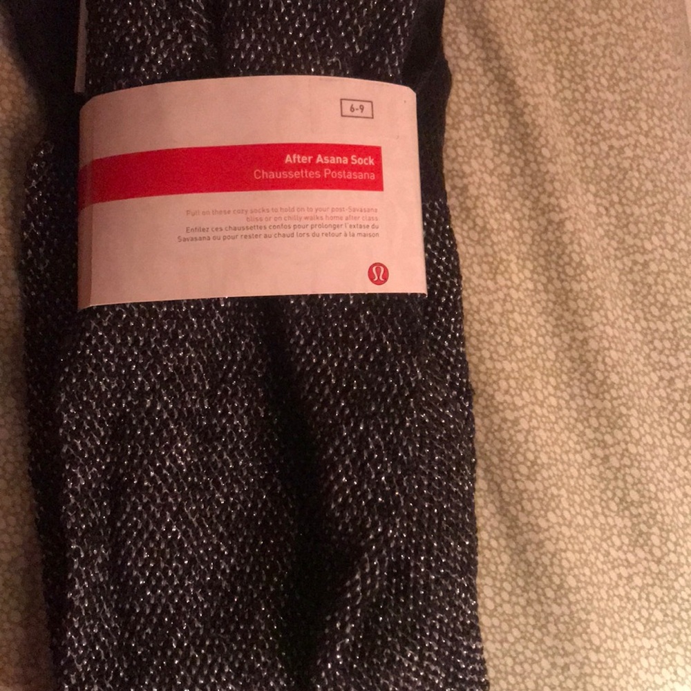 Lululemon after asana sock